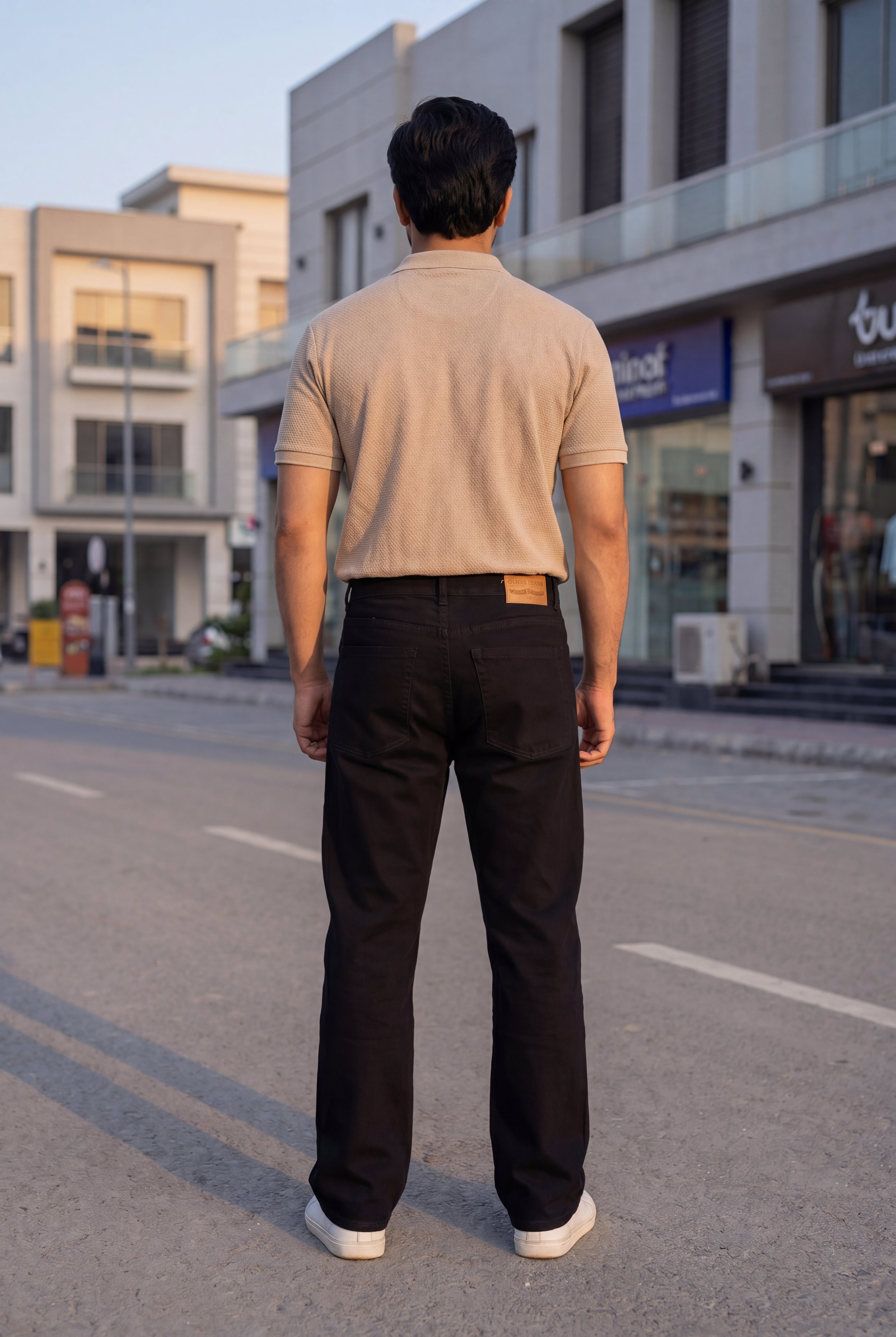 Gambluss Straight-Fit Jet Black Twill Pant for Ultimate Comfort and Style